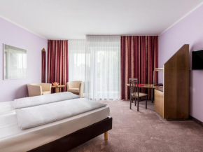  AZIMUT Hotel Dresden  Дрезден